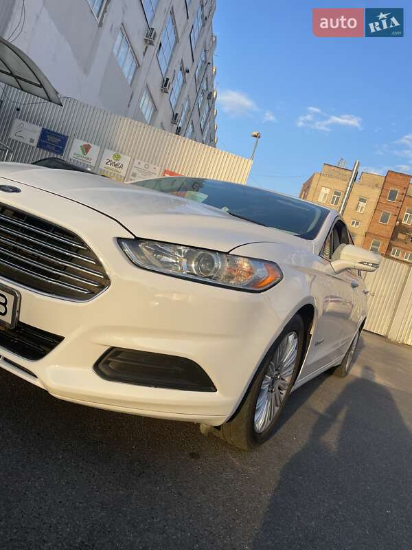 Ford Fusion 2014