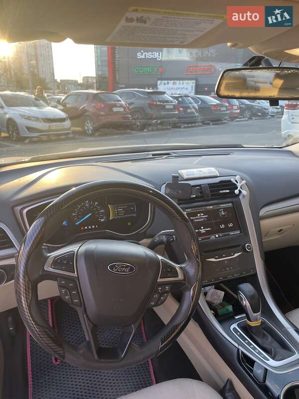 Ford Fusion 2014