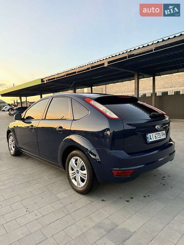Ford Focus 2011