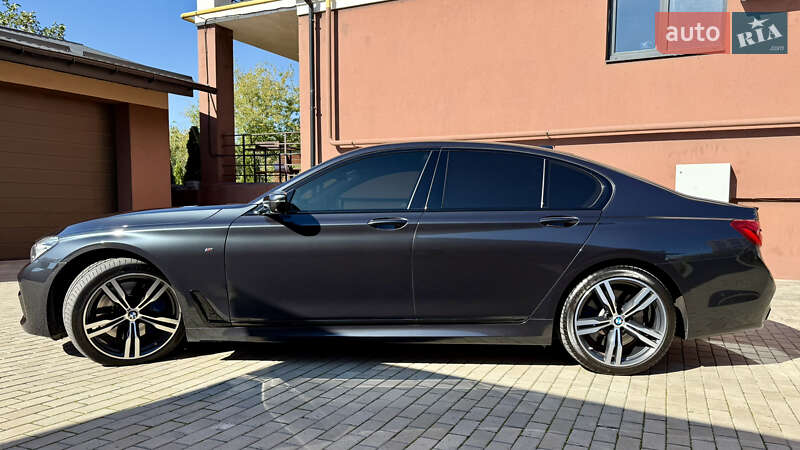 BMW 7 Series 2017