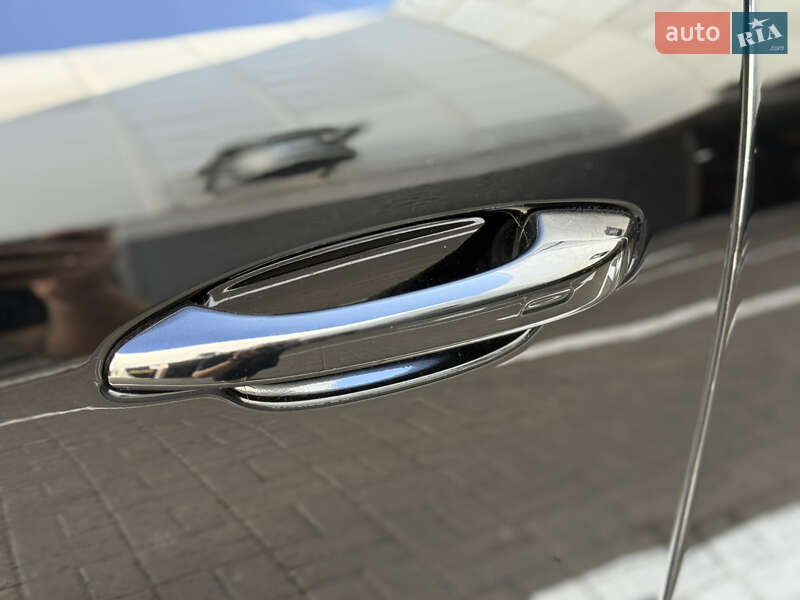 Porsche Cayenne 2021