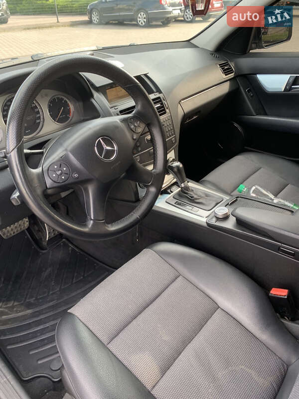 Mercedes-Benz C-Class 2007