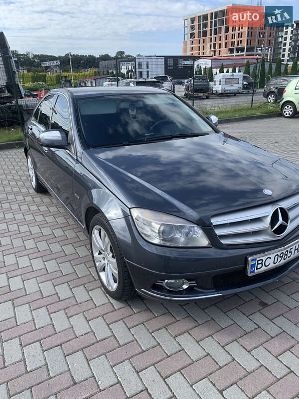 Mercedes-Benz C-Class 2007