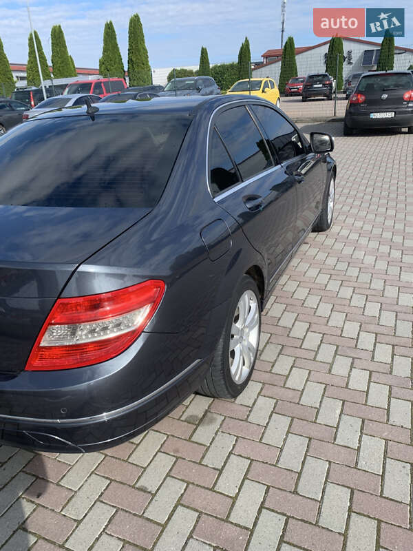 Mercedes-Benz C-Class 2007