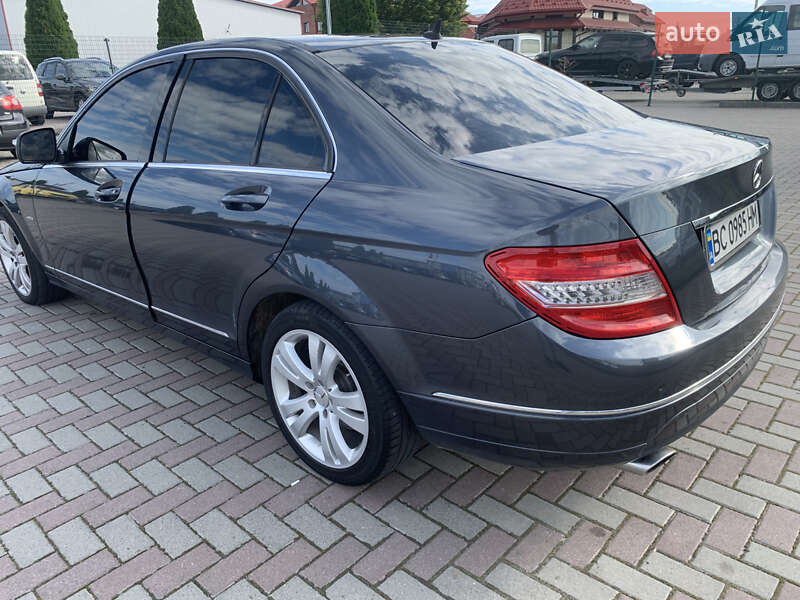Mercedes-Benz C-Class 2007