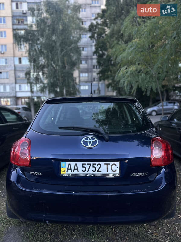 Toyota-8