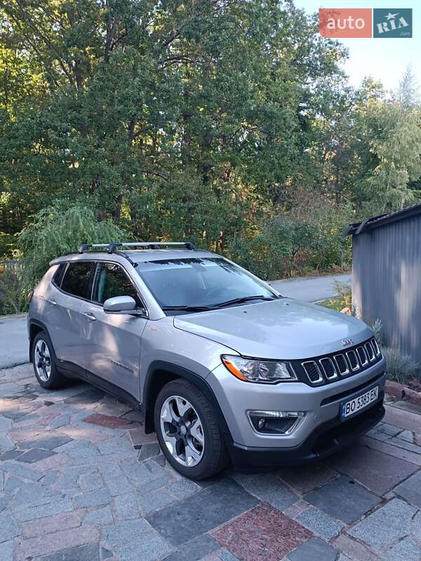 Jeep-0