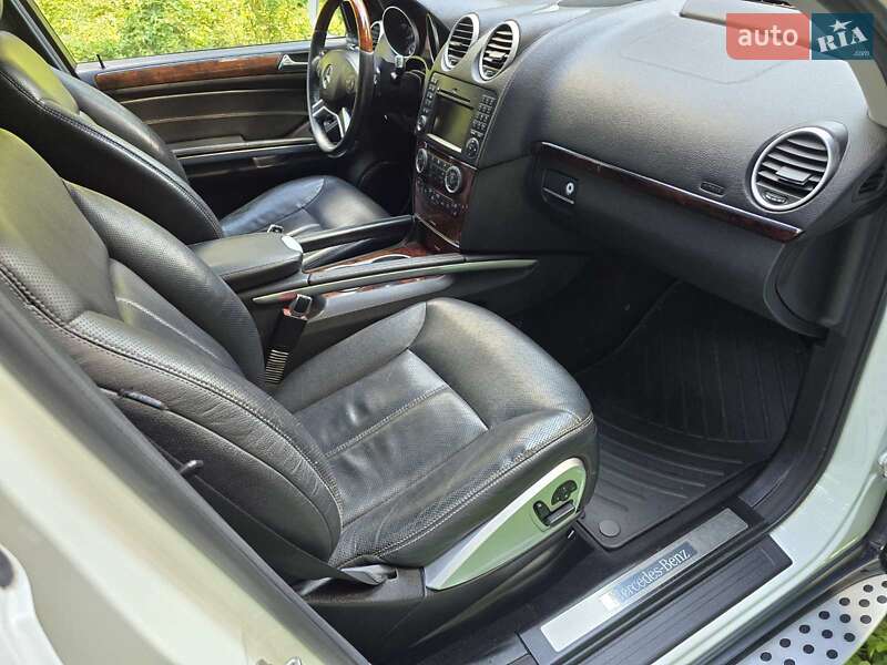 Mercedes-Benz GL-Class 2009