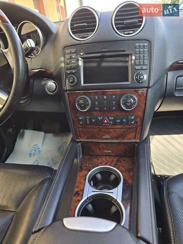 Mercedes-Benz GL-Class 2009