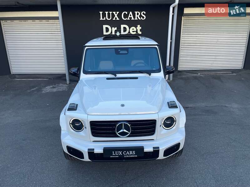 Mercedes-Benz G-Class 2024