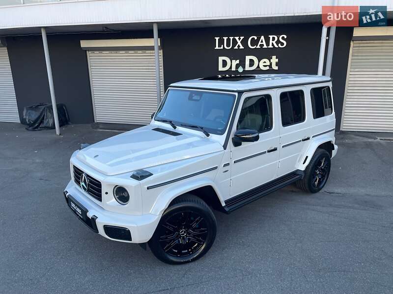 Mercedes-Benz G-Class 2024