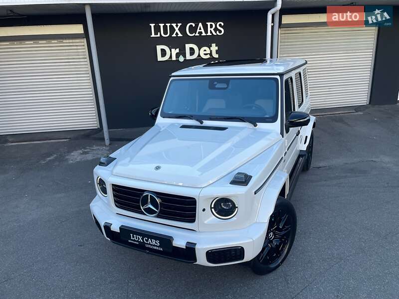 Mercedes-Benz G-Class 2024