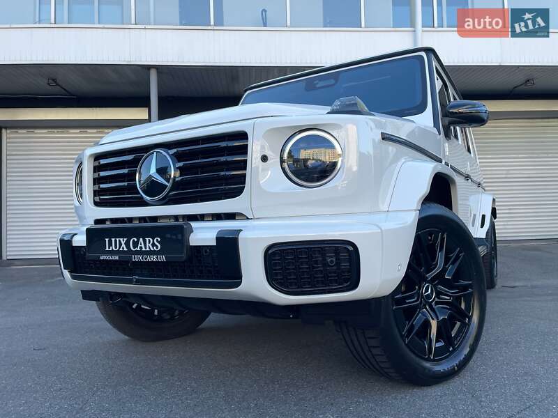 Mercedes-Benz G-Class 2024