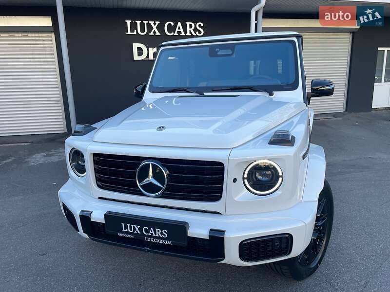 Mercedes-Benz G-Class 2024