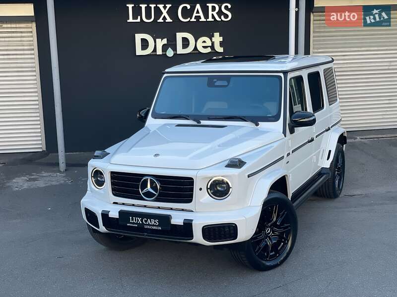Mercedes-Benz G-Class 2024