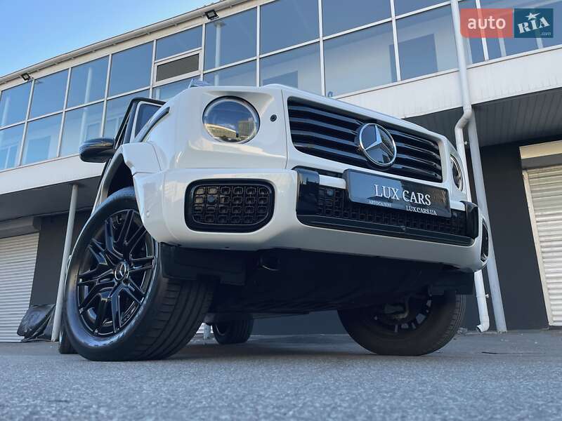 Mercedes-Benz G-Class 2024