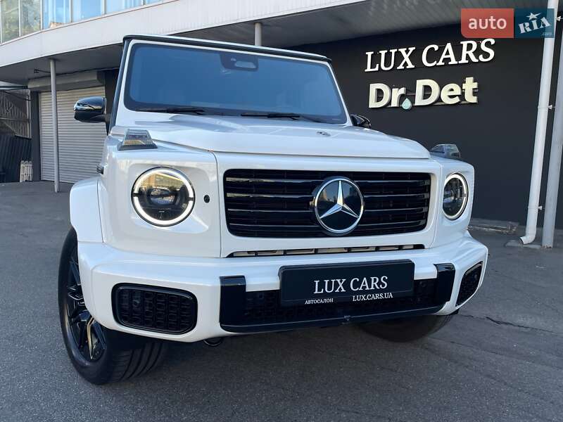 Mercedes-Benz G-Class 2024