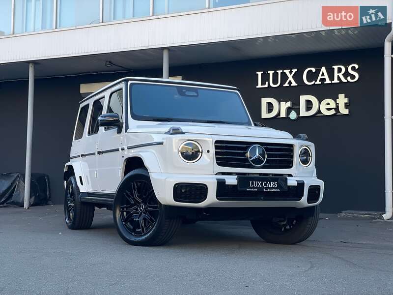 Mercedes-Benz G-Class 2024