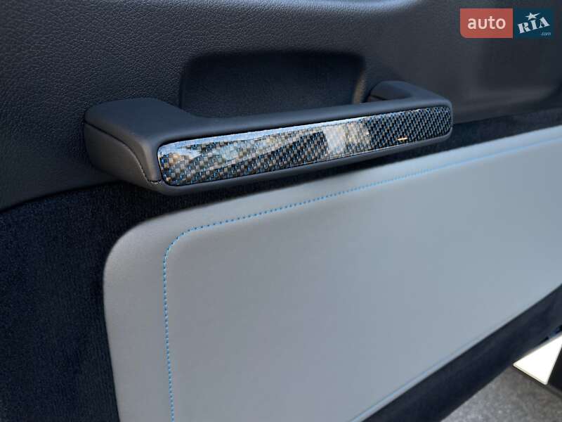 Mercedes-Benz G-Class 2024