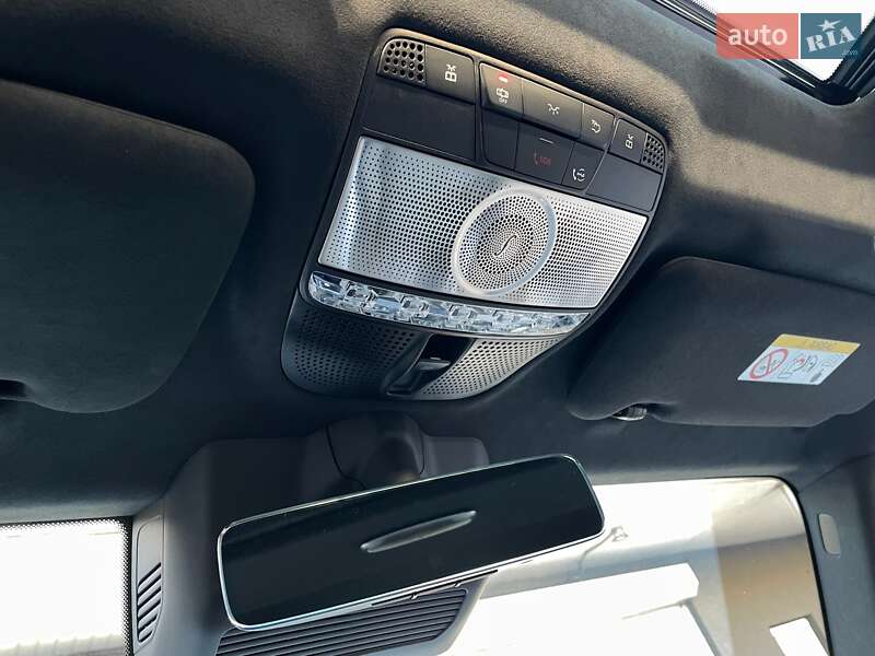 Mercedes-Benz G-Class 2024