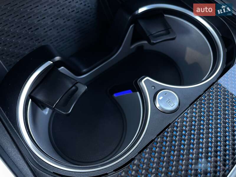 Mercedes-Benz G-Class 2024