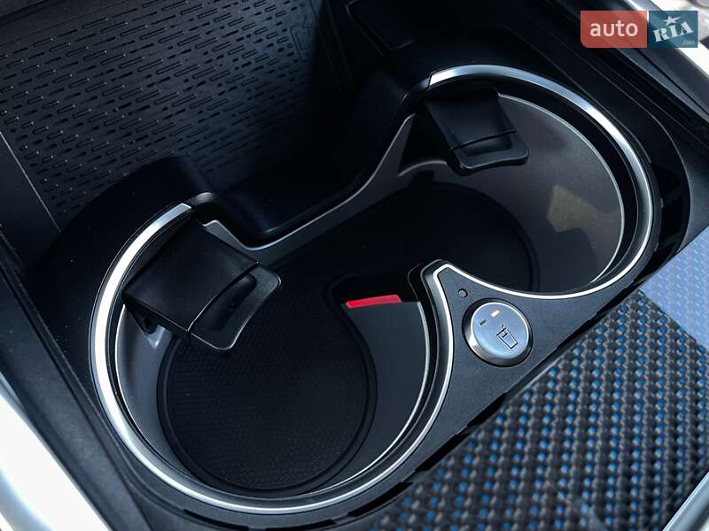 Mercedes-Benz G-Class 2024