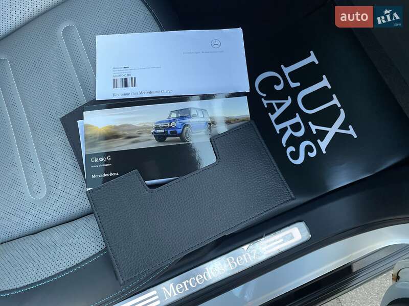 Mercedes-Benz G-Class 2024