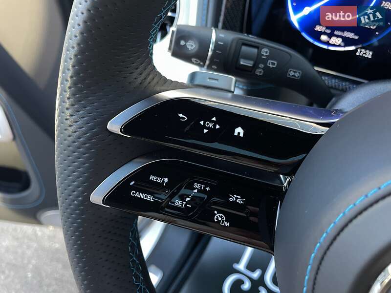 Mercedes-Benz G-Class 2024