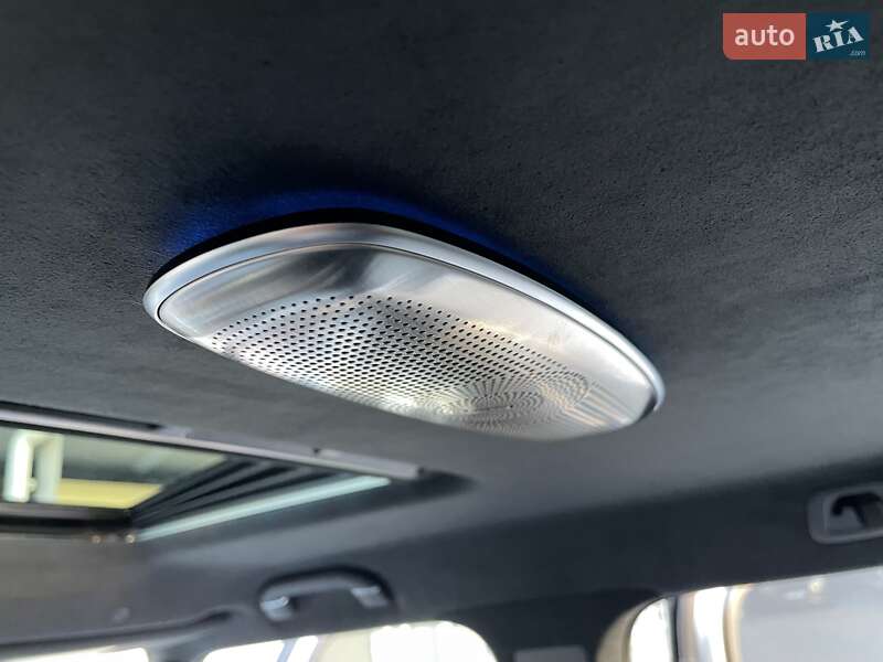 Mercedes-Benz G-Class 2024