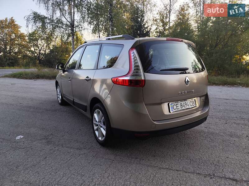 Renault Grand Scenic 2012
