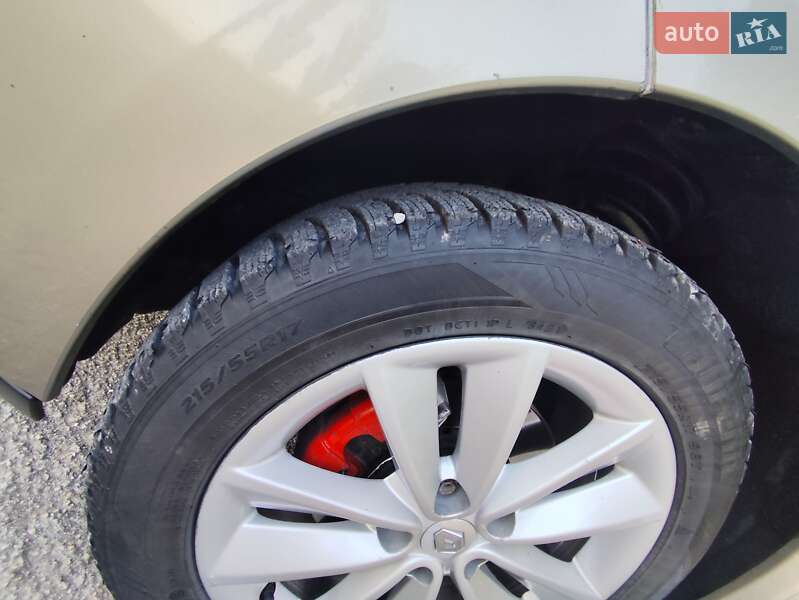 Renault Grand Scenic 2012