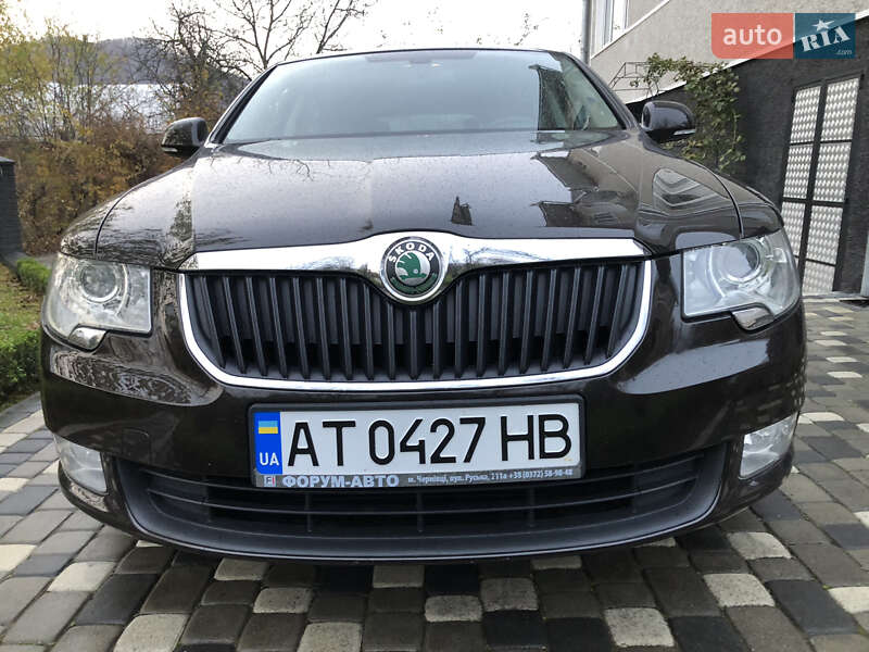 Skoda Superb 2012