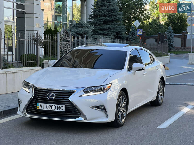 Lexus-2