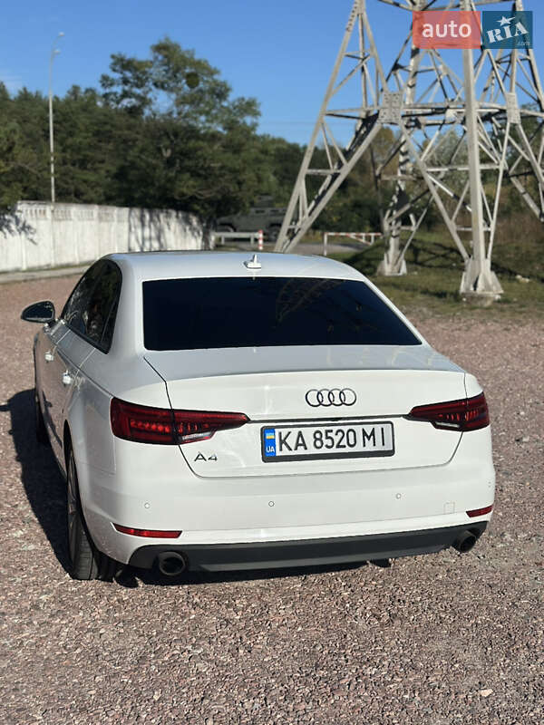 Audi-5