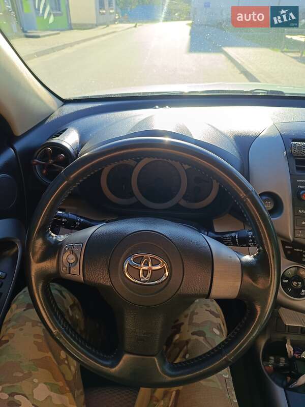 Toyota RAV4 2007