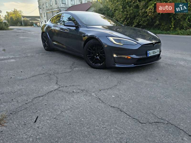 Tesla-9