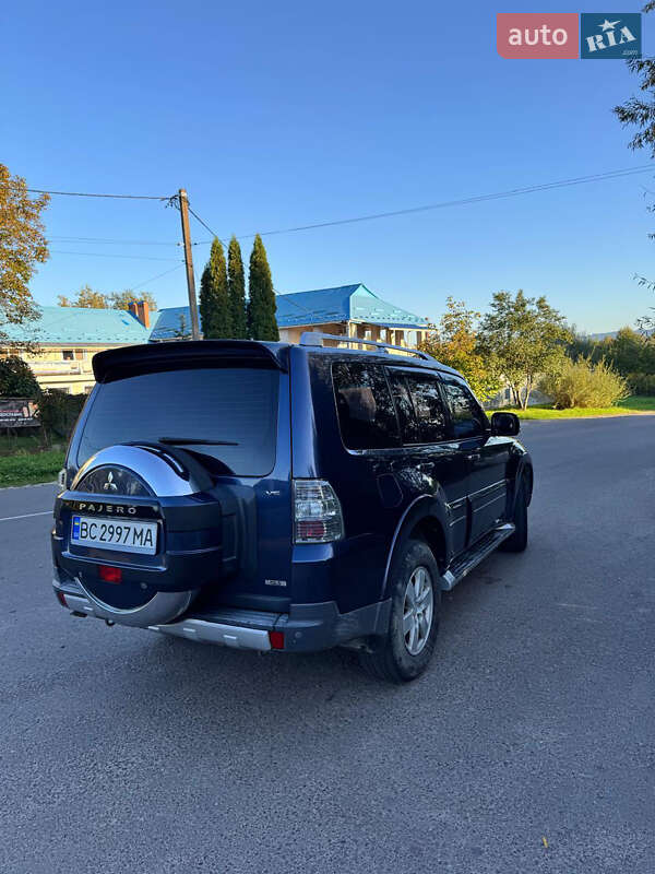 Mitsubishi Pajero 2007