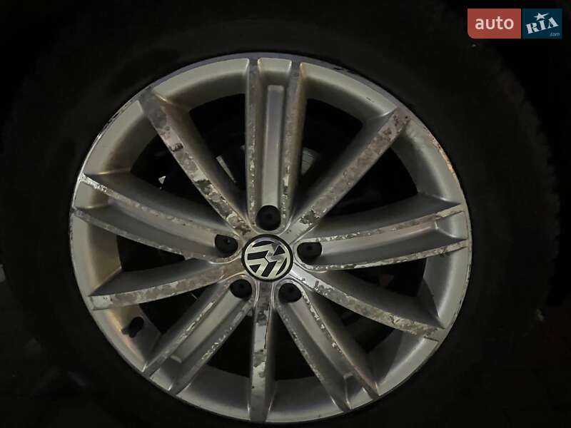 Volkswagen Tiguan 2012