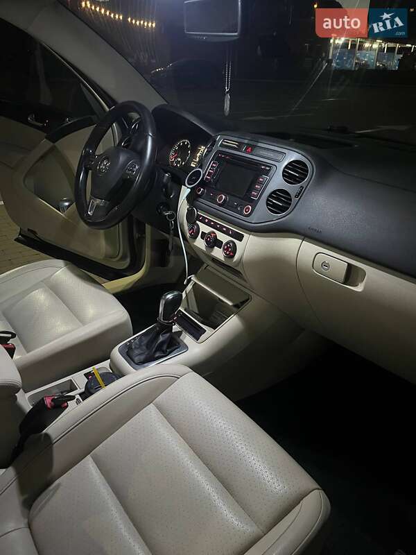 Volkswagen Tiguan 2012