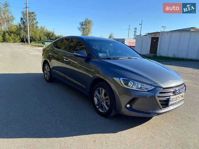 Hyundai Elantra 2018