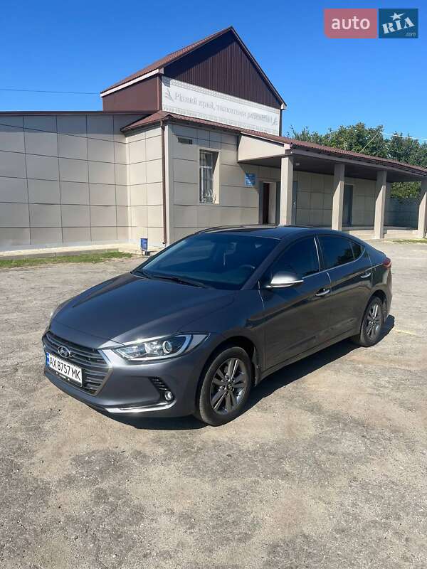Hyundai Elantra 2018