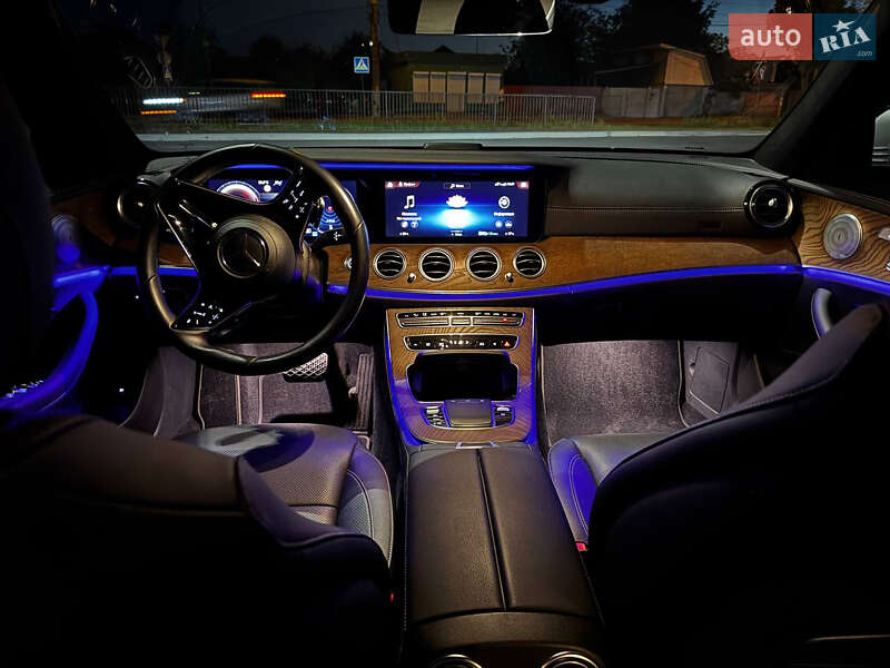 Mercedes-Benz E-Class 2020