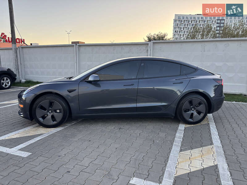 Tesla-5