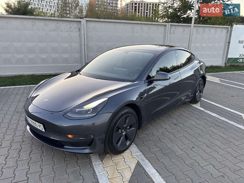 Tesla-6