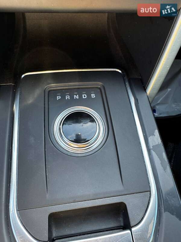 Land Rover Discovery Sport 2019