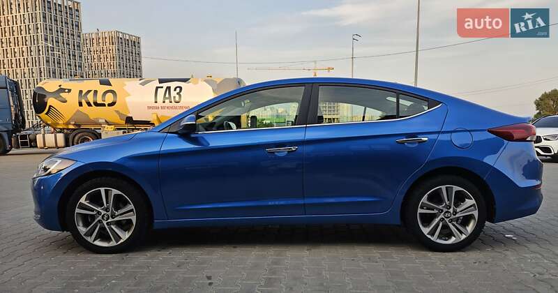 Hyundai Elantra 2016