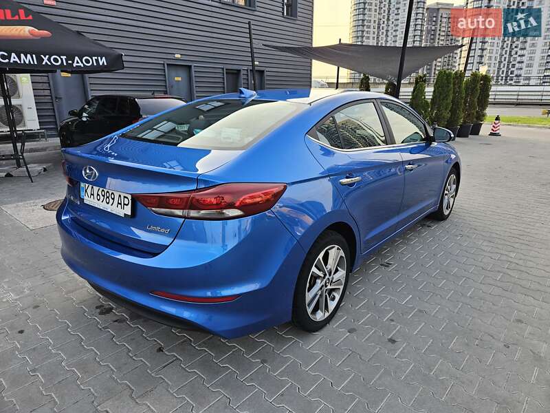 Hyundai Elantra 2016