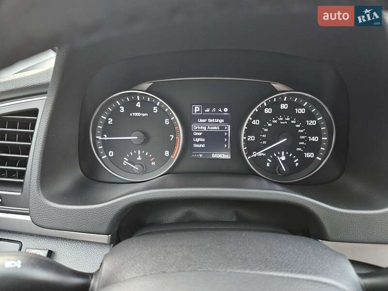 Hyundai Elantra 2016