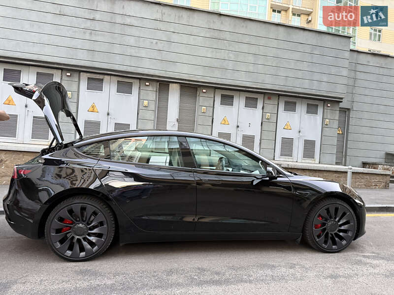 Tesla-7