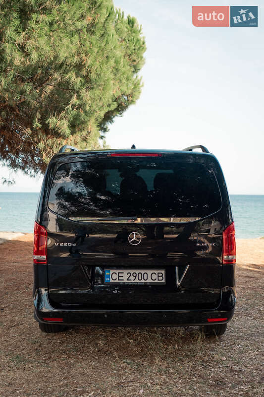 Mercedes-Benz V-Class 2017